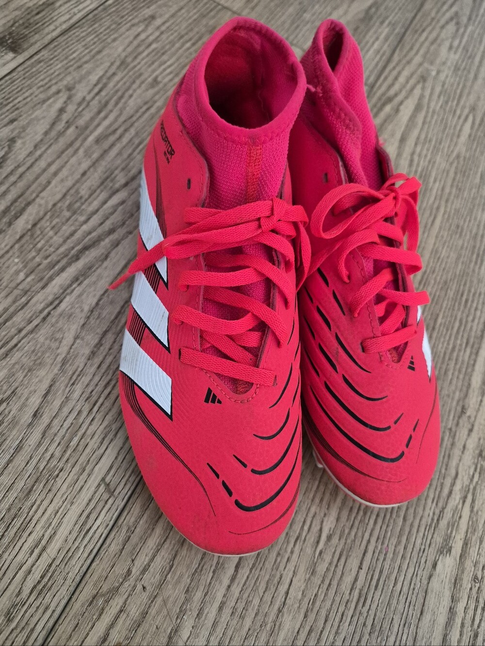 Red Adidas Soccer Cleats Size 7